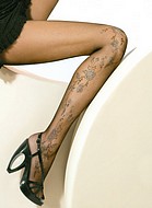 Pantyhose with flower clusters